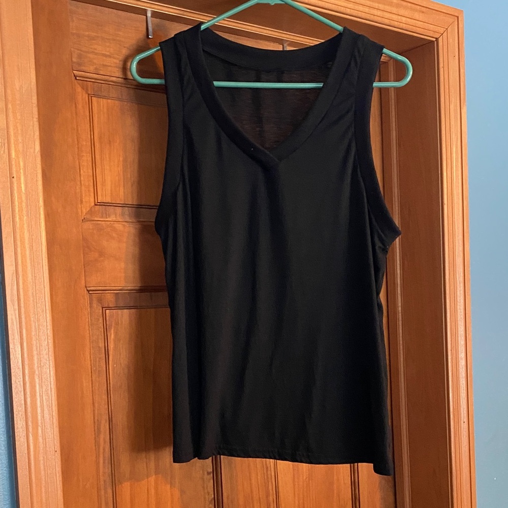 Black Sleeveless Tank Top